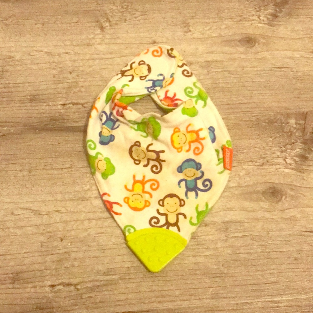Another colorful teething bib
